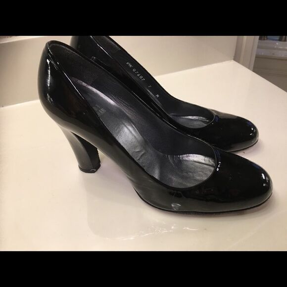 Stuart Weitzman Gorgeous Patent Leather Heels - Picture 1 of 7